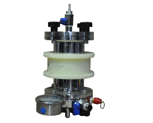 零空间式萃取器