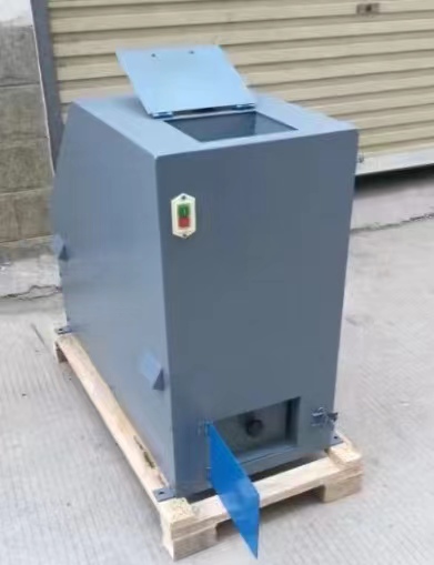 鄂式破碎机（大型）